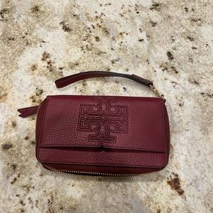 Tory Burch wallet/wristlet
